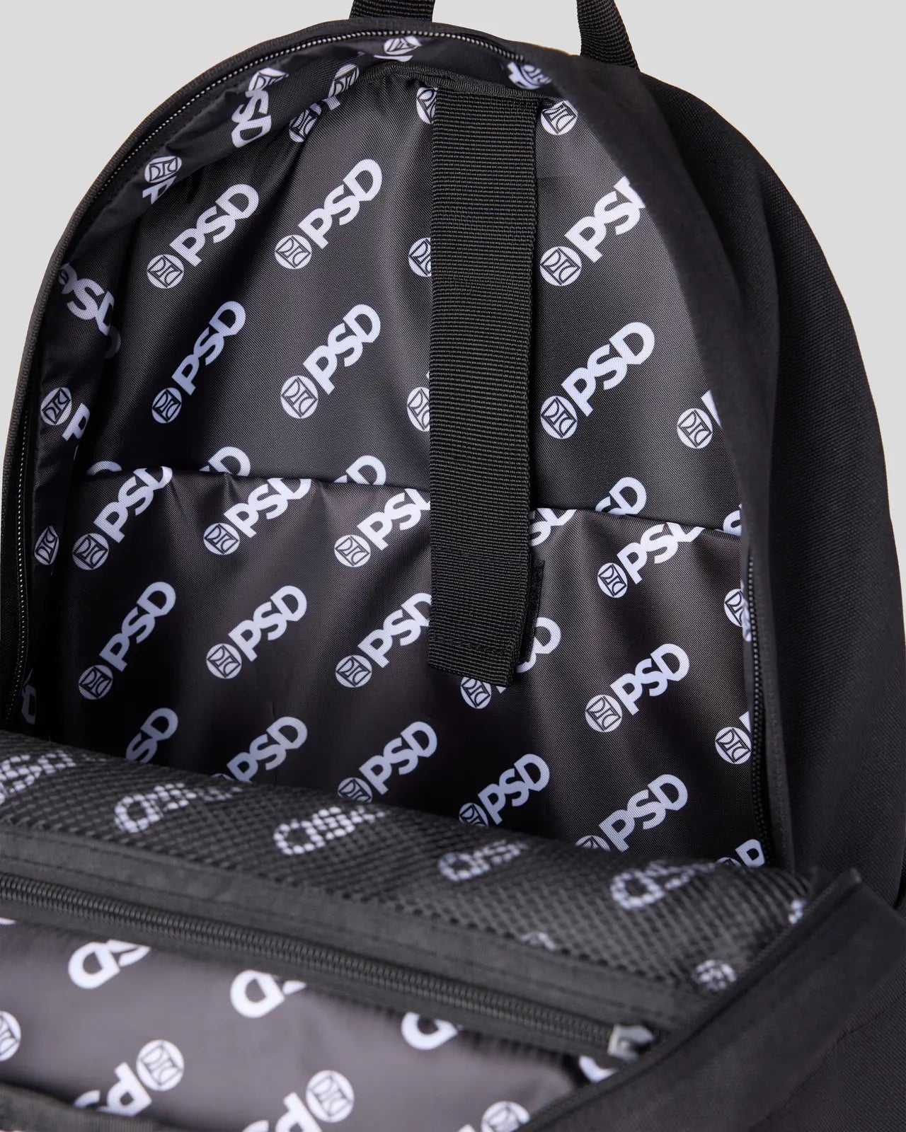 BLACK BACKPACK - Image 4